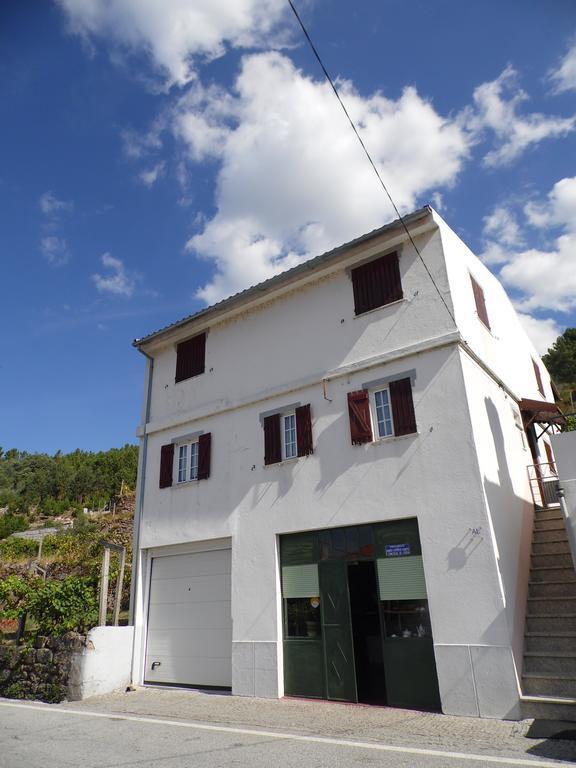 Casa Do Limoeiro 1 Valezim